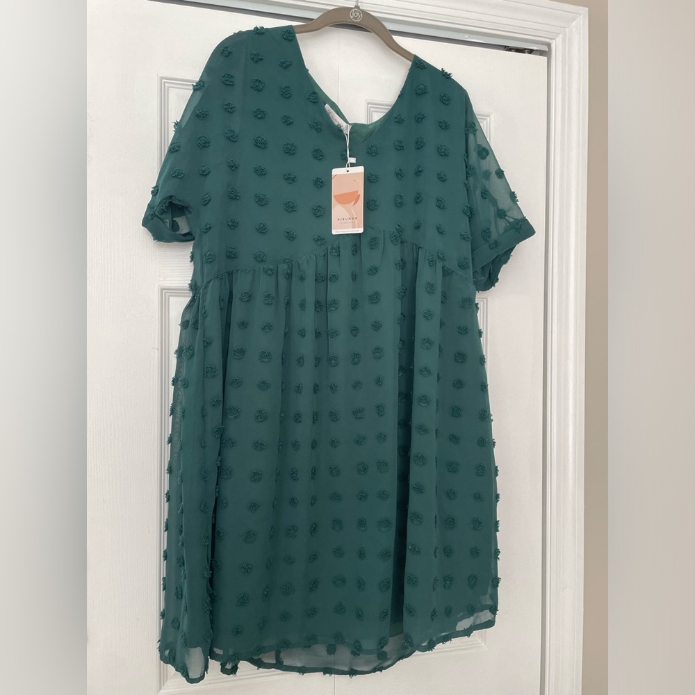 Green polka dot dress